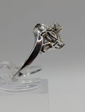 Antique Art Deco Style 0.25CTW 7 Diamond Flower Cluster Ring in 14K White Gold, Pre-owned item #276165c
