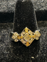 LADIES FILIGREE RING WITH WITH DIAMONDS IN 14KW, this is Pre-Owned Item #269207B