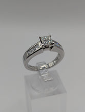 Ladies Platinum & Diamond Engagement Ring 1.19 CTW VS1, H/G Color Size 7 , Item #257316b