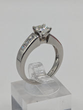 Ladies Platinum & Diamond Engagement Ring 1.19 CTW VS1, H/G Color Size 7 , Item #257316b