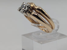 Ladies Elegant 14K Yellow Gold Ring with White Gold Prong Head, 0.10CT VS1 H Color, Sz. 5 Preowned item #249668