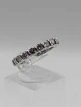 1.75 Ct Round Bar Set Diamond Eternity Wedding Band Ring in Platinum, Pre-owned item #266935b