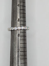 1.75 Ct Round Bar Set Diamond Eternity Wedding Band Ring in Platinum, Pre-owned item #266935b