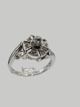 Antique Art Deco Style 0.25CTW 7 Diamond Flower Cluster Ring in 14K White Gold, Pre-owned item #276165c