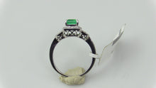 18KW Gold Emerald Diamond  Ring, Size 6.75, this is New Item #R0628D